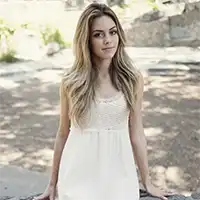 Alesya Zhelonkina